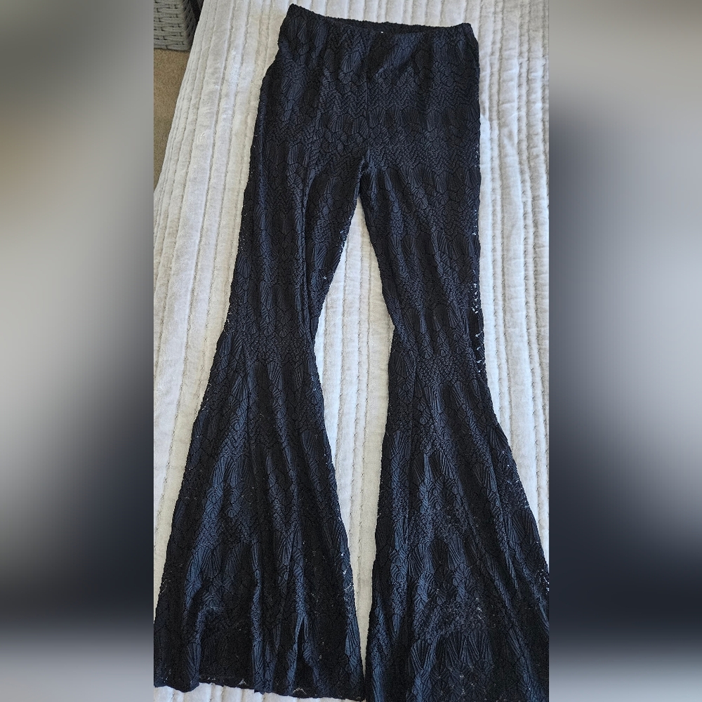Hurley Black Lace Waistband Pants, Matching Top is Listed Also.